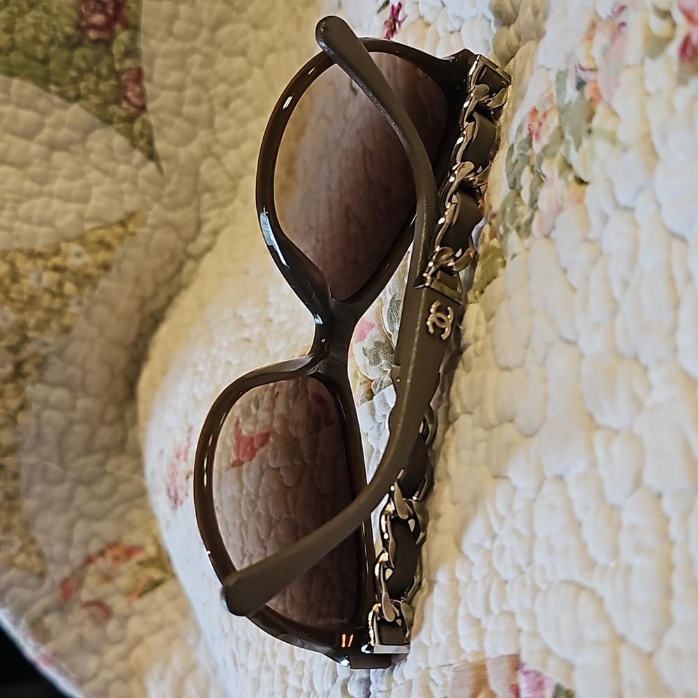 Chanel 5215-Q Sunglasses - Picture 12 of 13